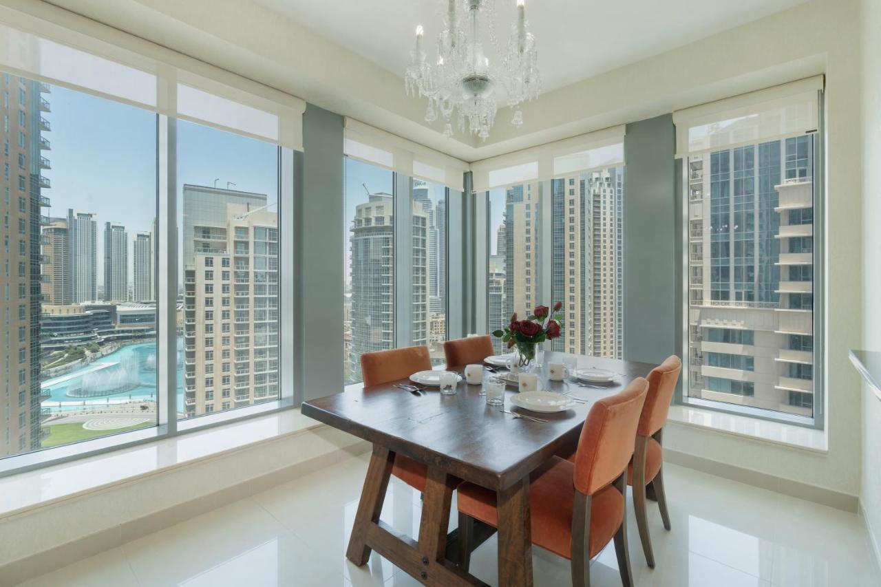 Downtown Dubai, Luxury 2 Bed 2 Bath Apartment - Pool, Gym, Aircon, Parking - Views Of The Dubai Fountain & Burj Khalifa Екстериор снимка